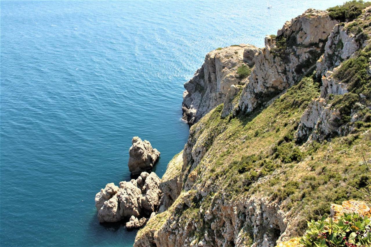Llevant Ля Эскала Экстерьер фото